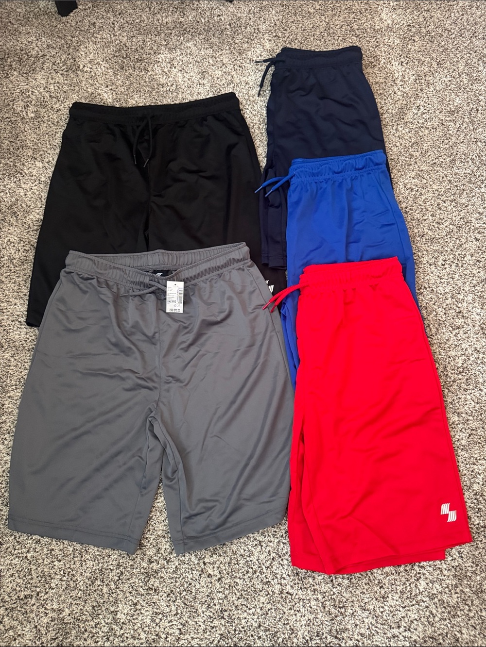 NWT Lot of 5 pairs Children’s place boys athletic shorts XXL (16)